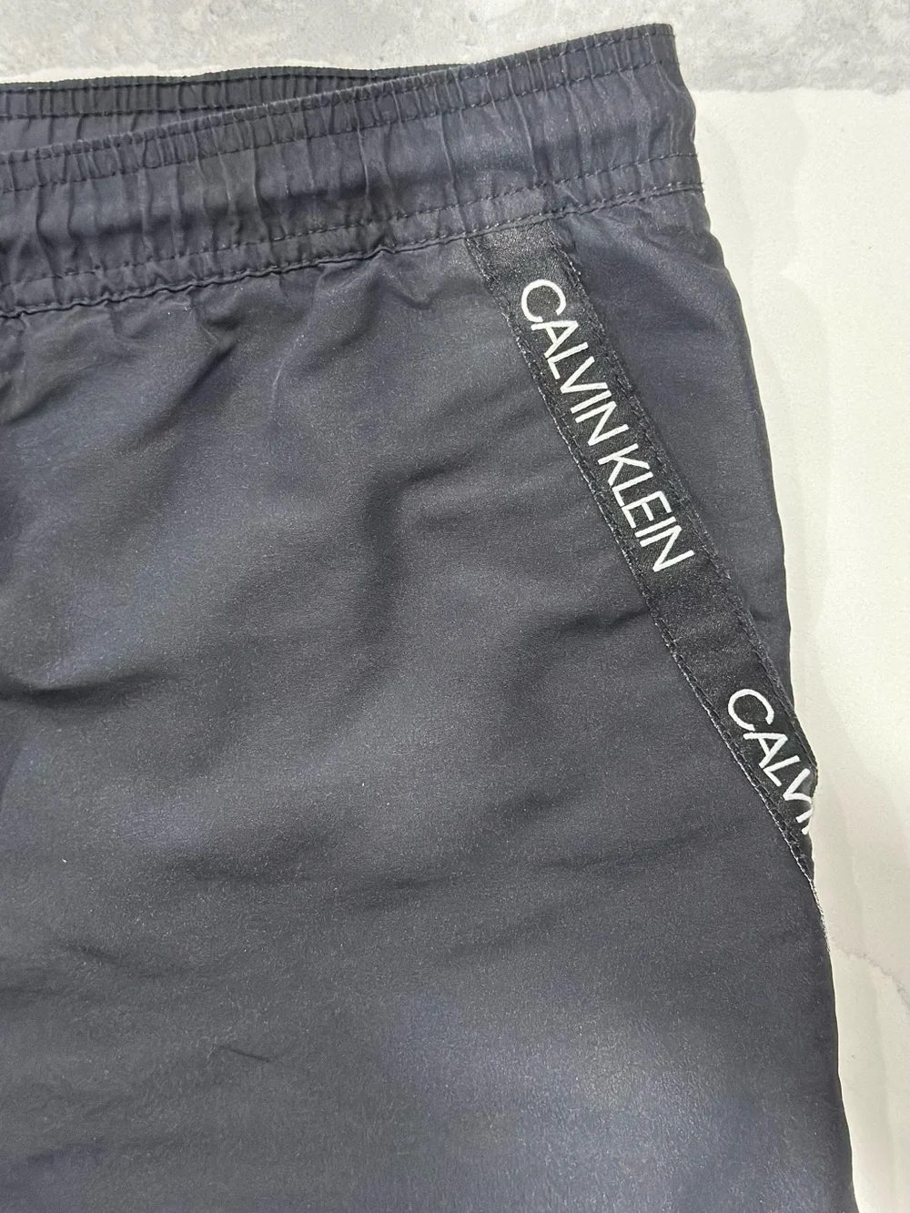 Calvin Klein Black Men’s Swim Shorts – Size Medium